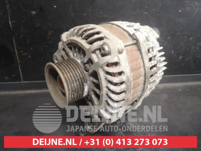 Begagnade Dynamo Nissan Juke (F15) 1.6 16V Pris på förfrågan erbjuds av V.Deijne Jap.Auto-onderdelen BV