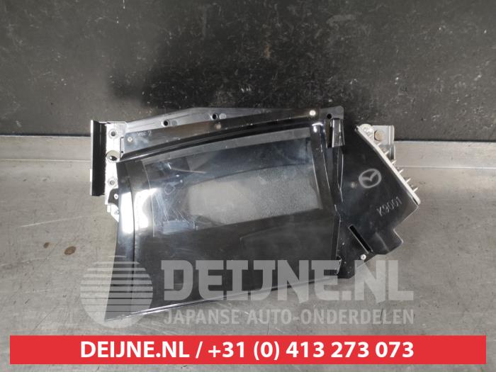 Frontscheibenanzeige Mazda 3 (BP), 2018 2.0 SkyActiv-X 180 M Hybrid 16V, Limousine, 4-tr, Elektrisch Benzin, 1.998cc, 132kW (179pk), FWD, HFY1, 2019-06, BP6SH (Gebraucht)