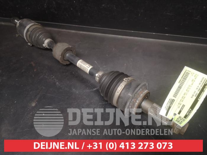 Gebrauchte Antriebswelle links vorne Suzuki SX4 S-Cross (JY) 1.6 16V Preis € 75,00 Margenregelung angeboten von V.Deijne Jap.Auto-onderdelen BV