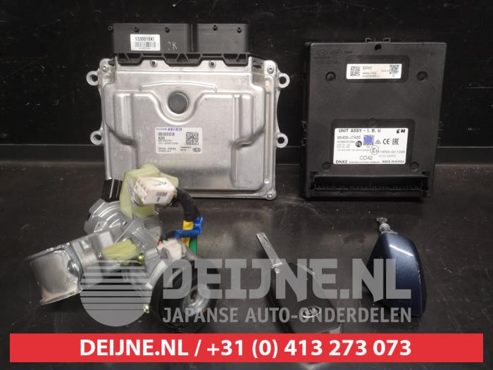 Used Engine management computer Kia Ceed Sportswagon (CDF) 1.0i T-GDi 12V Price on request offered by V.Deijne Jap.Auto-onderdelen BV