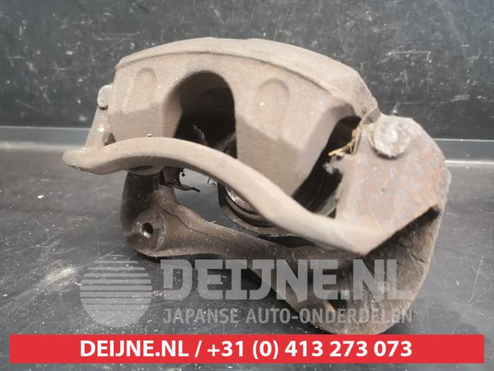 Gebrauchte Bremszange rechts vorne Kia Sportage (JE) 2.7 V6 24V 4x4 Preis auf Anfrage angeboten von V.Deijne Jap.Auto-onderdelen BV