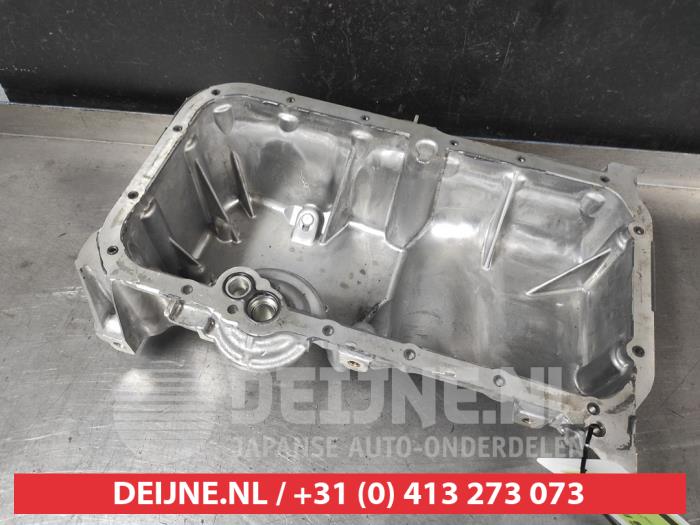 Usagé Couvercle carter Suzuki Vitara (LY/MY) 1.4 Booster Jet Turbo 16V SHVS Prix sur demande proposé par V.Deijne Jap.Auto-onderdelen BV