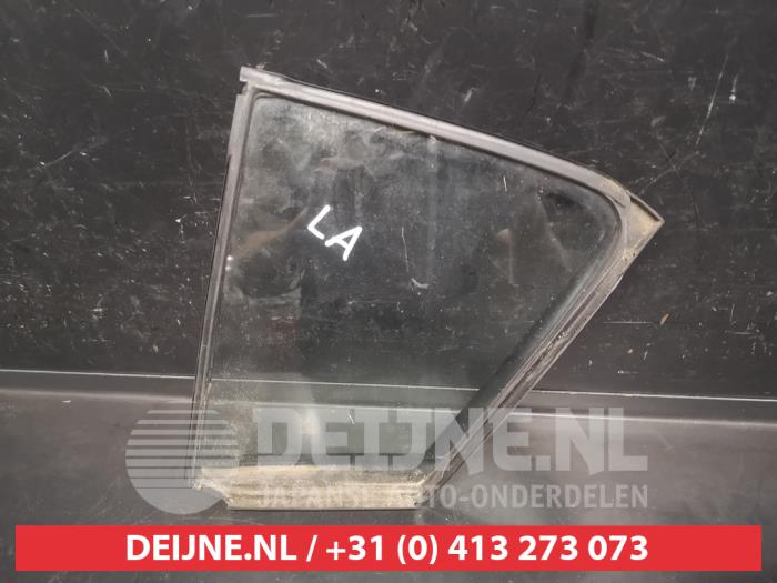 Usados Ventanilla triangular izquierda detrás Honda Insight (ZE2) 1.3 16V VTEC Precio de solicitud ofrecido por V.Deijne Jap.Auto-onderdelen BV