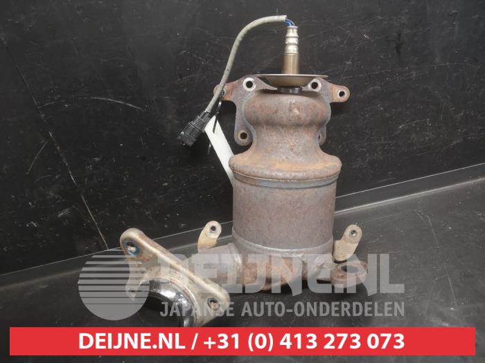Katalysator van een Honda Insight (ZE2) 1.3 16V VTEC 2009