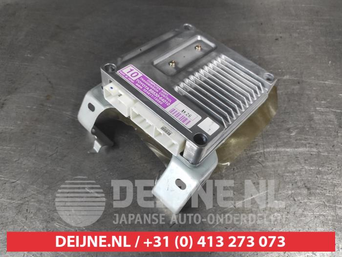 Usagé Ordinateur direction assistée Toyota Corolla Verso (R10/11) 1.8 16V VVT-i Prix € 75,00 Règlement à la marge proposé par V.Deijne Jap.Auto-onderdelen BV
