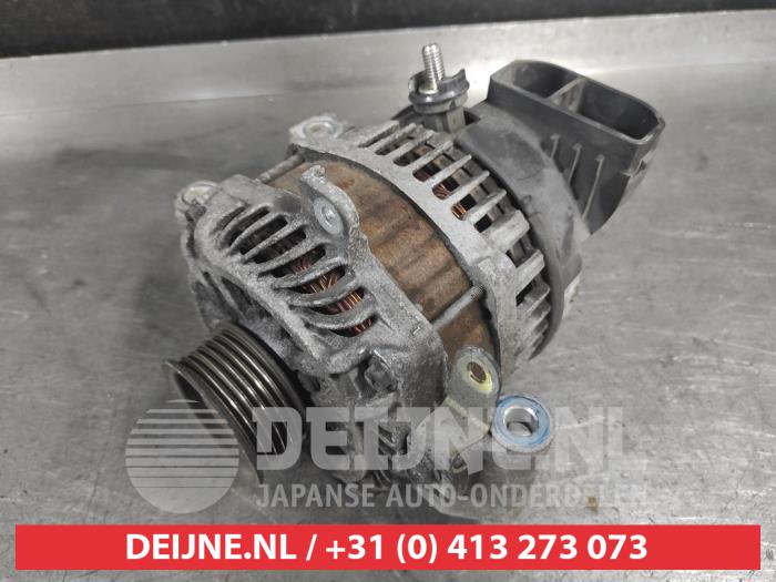 Usagé Dynamo Mazda MX-5 (NC) 1.8i 16V Prix € 50,00 Règlement à la marge proposé par V.Deijne Jap.Auto-onderdelen BV