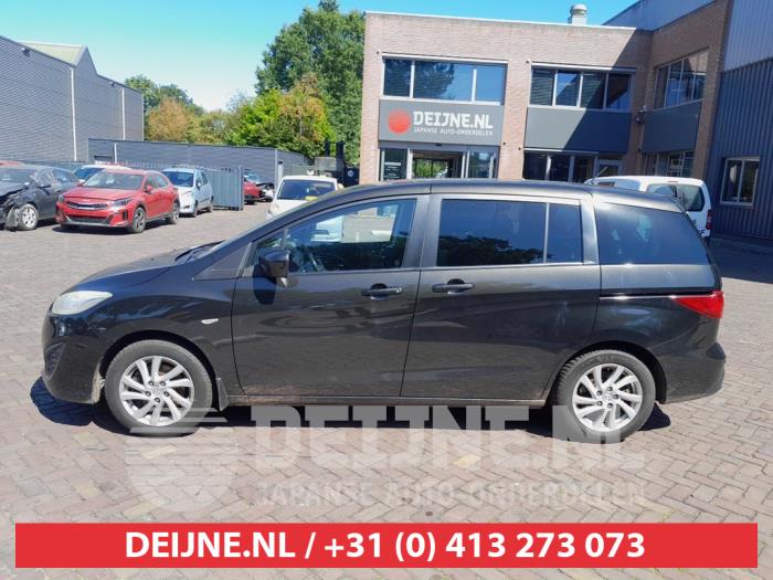Usados Ventanilla triangular izquierda delante Mazda 5 (CWA9) 2.0i 16V Precio de solicitud ofrecido por V.Deijne Jap.Auto-onderdelen BV