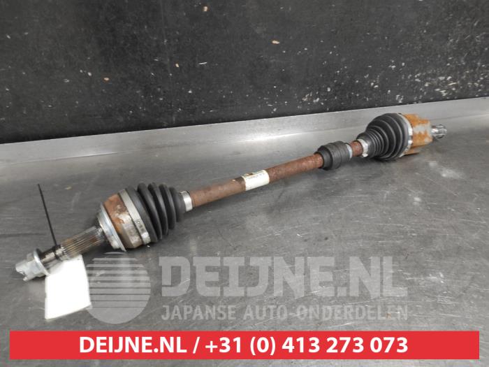 Gebrauchte Antriebswelle links vorne Nissan Qashqai (J12) 1.5 VC-T e-Power 16V Preis auf Anfrage angeboten von V.Deijne Jap.Auto-onderdelen BV