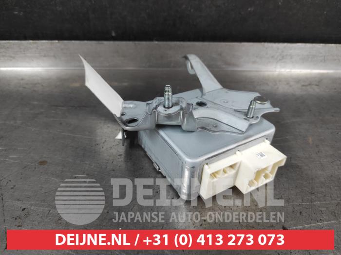 Used Power steering computer Toyota Yaris II (P9) 1.3 16V VVT-i Price on request offered by V.Deijne Jap.Auto-onderdelen BV