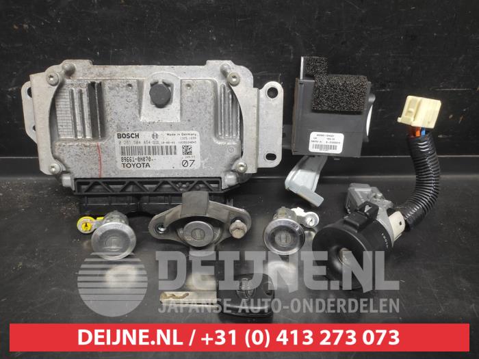 Used Engine management computer Toyota Aygo (B10) 1.0 12V VVT-i Price on request offered by V.Deijne Jap.Auto-onderdelen BV
