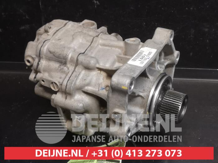 Used Front differential Hyundai i30 Fastback (PDEBA/PEDBC) 2.0 N Turbo 16V Price on request offered by V.Deijne Jap.Auto-onderdelen BV