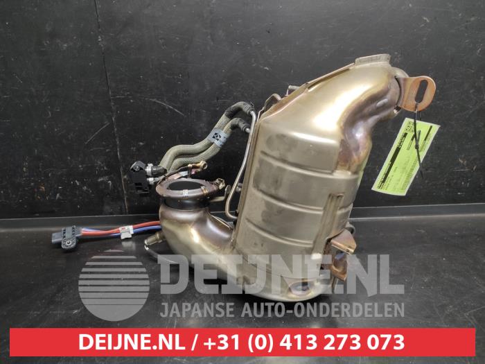 Usagé Catalyseur Nissan Juke (F16) 1.0 DIG-T 12V Prix sur demande proposé par V.Deijne Jap.Auto-onderdelen BV
