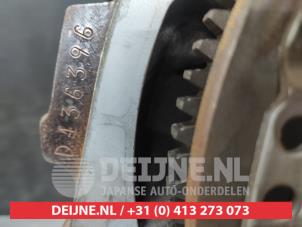 Engine from a Toyota Yaris (P1) 1.3 16V VVT-i 2005