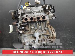 Engine from a Toyota Yaris (P1) 1.3 16V VVT-i 2005