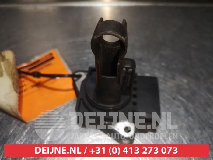 Begagnade Luftflödesmätare Lexus IS (E2) 220d 16V Pris € 25,00 Marginaltabell erbjuds av V.Deijne Jap.Auto-onderdelen BV