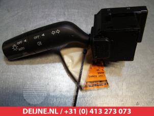 Used Light switch Mazda 5 (CWA9) 1.6 CITD 16V Price on request offered by V.Deijne Jap.Auto-onderdelen BV