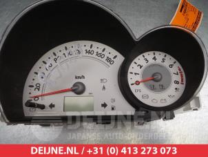 Usagé Compteur kilométrique KM Daihatsu Trevis 1.0 12V DVVT Prix sur demande proposé par V.Deijne Jap.Auto-onderdelen BV