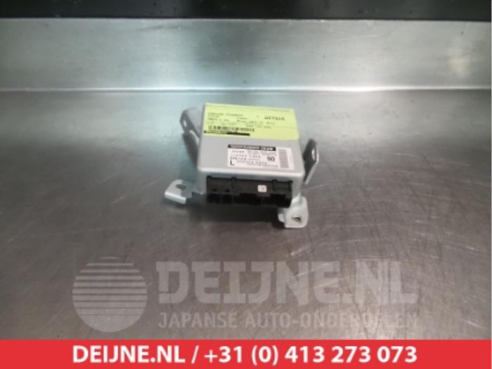Used Power steering computer Toyota Yaris III (P13) 1.0 12V VVT-i Price € 75,00 Margin scheme offered by V.Deijne Jap.Auto-onderdelen BV