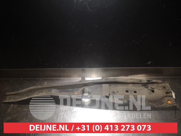 Gebrauchte Motorbalken Mazda Premacy 2.0 16V Preis € 35,00 Margenregelung angeboten von V.Deijne Jap.Auto-onderdelen BV