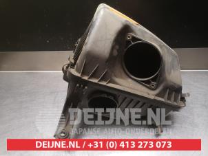 Gebrauchte Luftfiltergehäuse Kia Sorento I (JC) 3.5 V6 24V Preis auf Anfrage angeboten von V.Deijne Jap.Auto-onderdelen BV