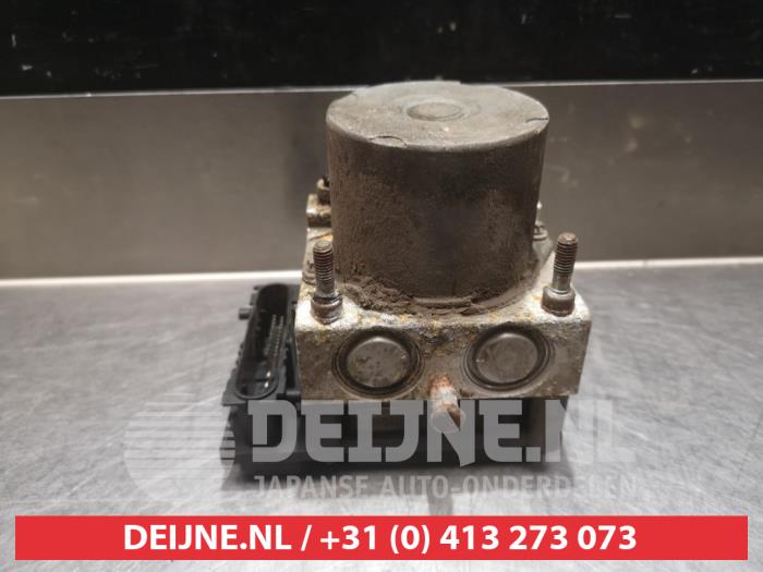 Begagnade ABS-pump Hyundai Getz 1.5 CRDi 12V Pris € 75,00 Marginaltabell erbjuds av V.Deijne Jap.Auto-onderdelen BV