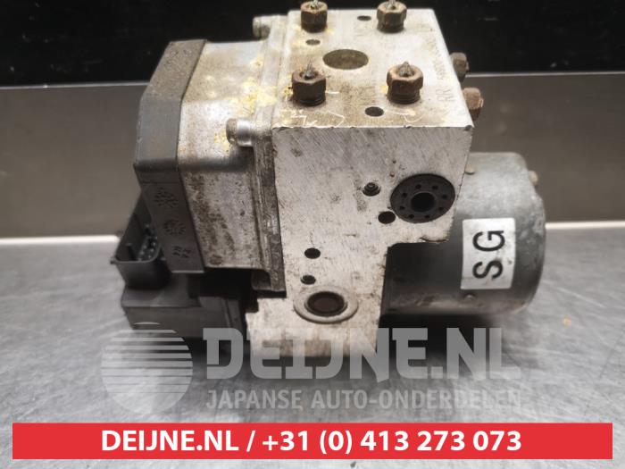 Usagé Bloc ABS Kia Magentis (GD) 2.5 V6 24V Prix € 100,00 Règlement à la marge proposé par V.Deijne Jap.Auto-onderdelen BV