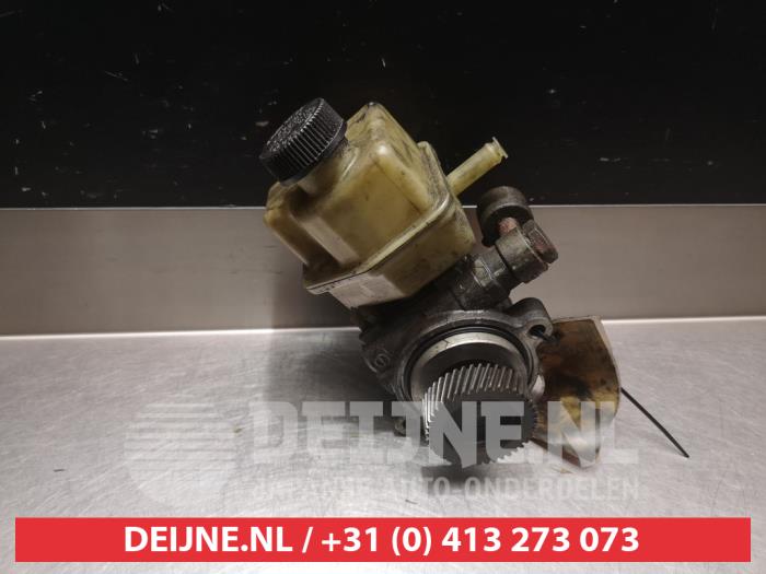 Usagé Pompe de direction Mazda 6 Sportbreak (GY19/89) 2.0 CiDT HP 16V Prix € 40,00 Règlement à la marge proposé par V.Deijne Jap.Auto-onderdelen BV