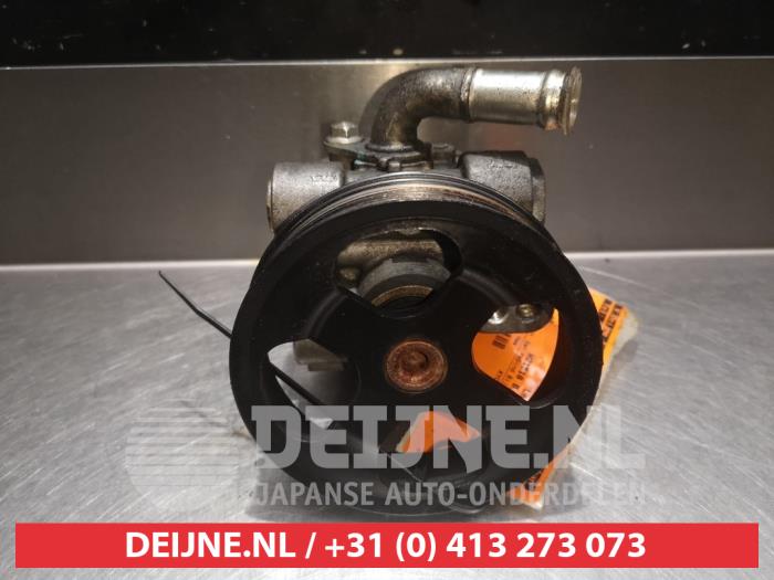Usagé Pompe de direction Mitsubishi Outlander (CW) 2.0 DI-D 16V 4x4 Prix € 35,00 Règlement à la marge proposé par V.Deijne Jap.Auto-onderdelen BV