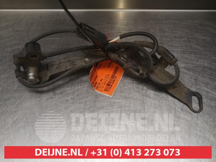Usados Sensor ABS Mazda 323 Fastbreak (BJ14) 2.0 DTiD 16V Precio € 15,00 Norma de margen ofrecido por V.Deijne Jap.Auto-onderdelen BV