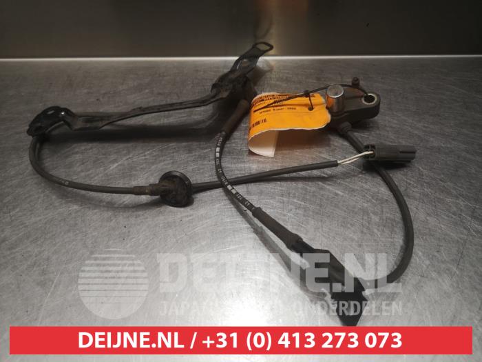 Begagnade ABS-sensor Mazda 323 (BJ12) 1.5i 16V Pris € 25,00 Marginaltabell erbjuds av V.Deijne Jap.Auto-onderdelen BV
