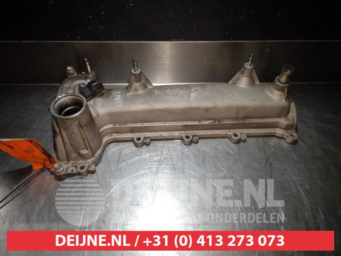 Gebrauchte Ventildeckel Toyota Yaris II (P9) 1.4 D-4D Preis auf Anfrage angeboten von V.Deijne Jap.Auto-onderdelen BV