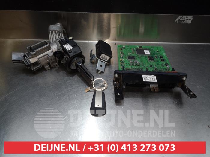 Used Engine management computer Mazda 2 (DE) 1.3 16V S-VT Price € 90,00 Margin scheme offered by V.Deijne Jap.Auto-onderdelen BV