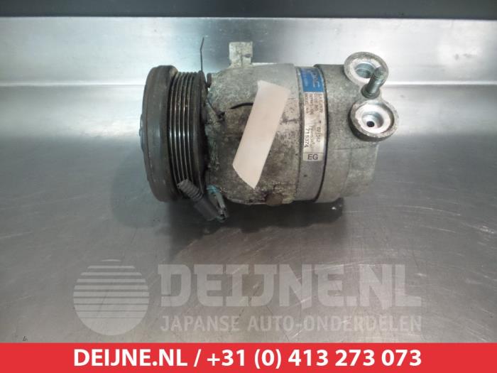 Usagé Pompe clim Chevrolet Nubira Wagon (J100) 1.8 16V Prix € 35,00 Règlement à la marge proposé par V.Deijne Jap.Auto-onderdelen BV