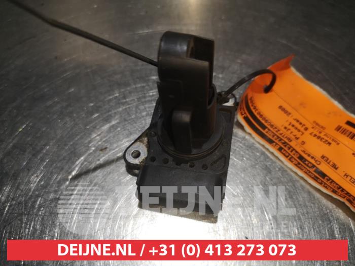 Begagnade Luftflödesmätare Toyota Hilux IV 3.0 D4-D 16V 4x4 Pris € 30,00 Marginaltabell erbjuds av V.Deijne Jap.Auto-onderdelen BV
