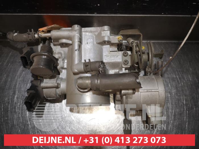 Gebrauchte Drosselklappengehäuse Lexus LS (F1) 400 4.0 32V Preis € 25,00 Margenregelung angeboten von V.Deijne Jap.Auto-onderdelen BV