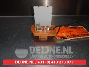 Used Heater resistor Hyundai i30 (GDHB5) 1.6 GDI Blue 16V Price on request offered by V.Deijne Jap.Auto-onderdelen BV