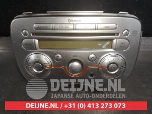 Używane Radio Nissan Micra (K13) 1.2 12V Cena € 65,00 Procedura marży oferowane przez V.Deijne Jap.Auto-onderdelen BV