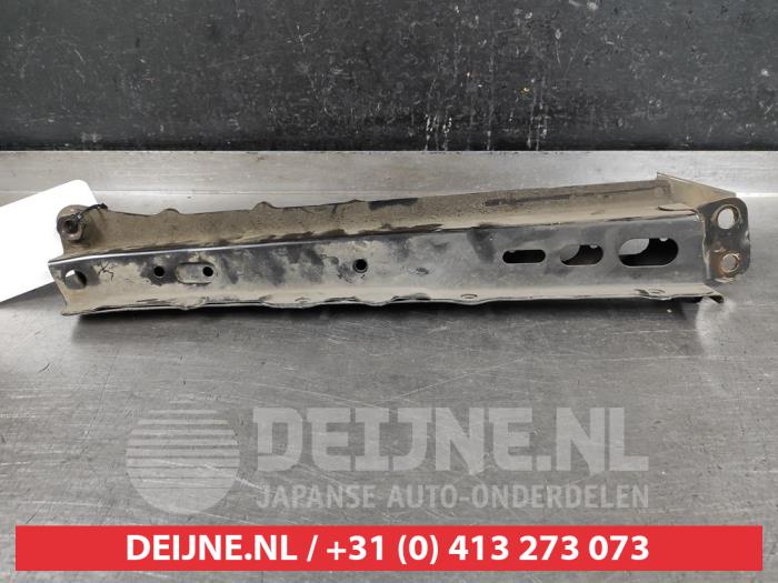 Usados Subchasis Toyota Verso 2.0 16V D-4D-F Precio € 100,00 Norma de margen ofrecido por V.Deijne Jap.Auto-onderdelen BV