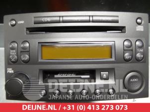 Usados Radio Nissan 350 Z (Z33) 3.5 V6 24V Precio de solicitud ofrecido por V.Deijne Jap.Auto-onderdelen BV