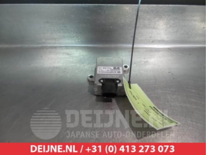 Begagnade Styrningssensor, krängningshämmare Kia Carens III (FG) 2.0 CRDI WGT 16V Pris € 25,00 Marginaltabell erbjuds av V.Deijne Jap.Auto-onderdelen BV