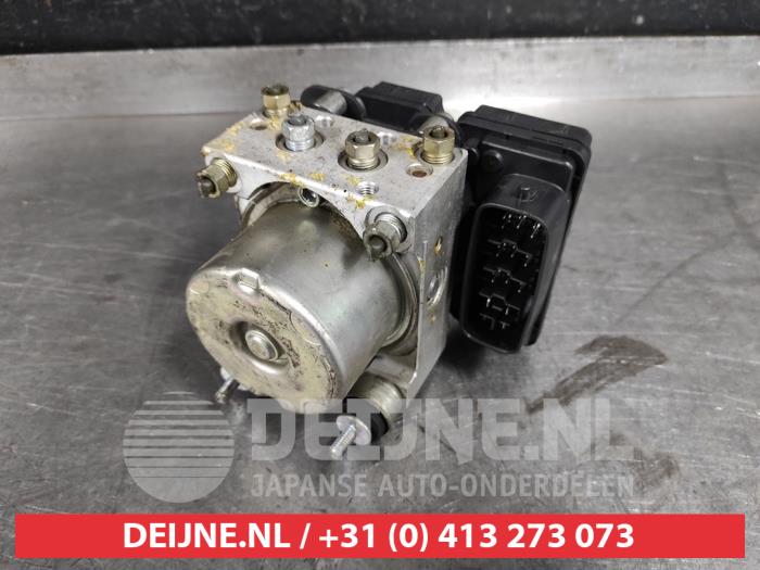 Gebrauchte ABS Pumpe Daihatsu Cuore (L251/271/276) 1.0 12V DVVT Preis € 50,00 Margenregelung angeboten von V.Deijne Jap.Auto-onderdelen BV