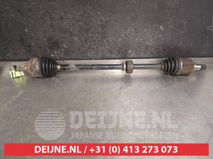Gebrauchte Antriebswelle rechts vorne Honda Civic (EP/EU) 1.7 CTDi 16V Preis € 50,00 Margenregelung angeboten von V.Deijne Jap.Auto-onderdelen BV