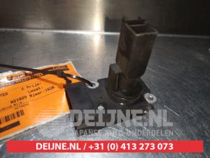 Usados Medidor de flujo de aire Toyota Avensis (T22) Precio € 25,00 Norma de margen ofrecido por V.Deijne Jap.Auto-onderdelen BV