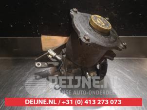 Pompe de direction d'un Subaru Forester (SF) 2.0 16V S-Turbo 2001
