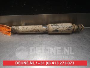 Used Front shock absorber, right Mitsubishi L-200 2.5 TDI Price on request offered by V.Deijne Jap.Auto-onderdelen BV