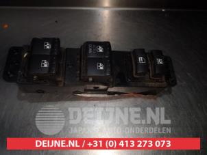 Used Multi-functional window switch Ssang Yong Actyon 2.0 Xdi 16V 4WD Sports Pick-up Price on request offered by V.Deijne Jap.Auto-onderdelen BV