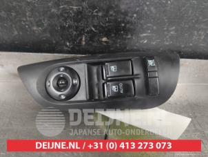 Used Multi-functional window switch Hyundai Coupe 1.6 16V Price € 35,00 Margin scheme offered by V.Deijne Jap.Auto-onderdelen BV