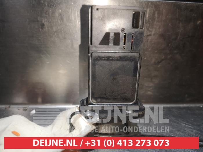 Luftmengenmesser van een Nissan Navara (D23) 2.5 dCi 16V 4x4 2006