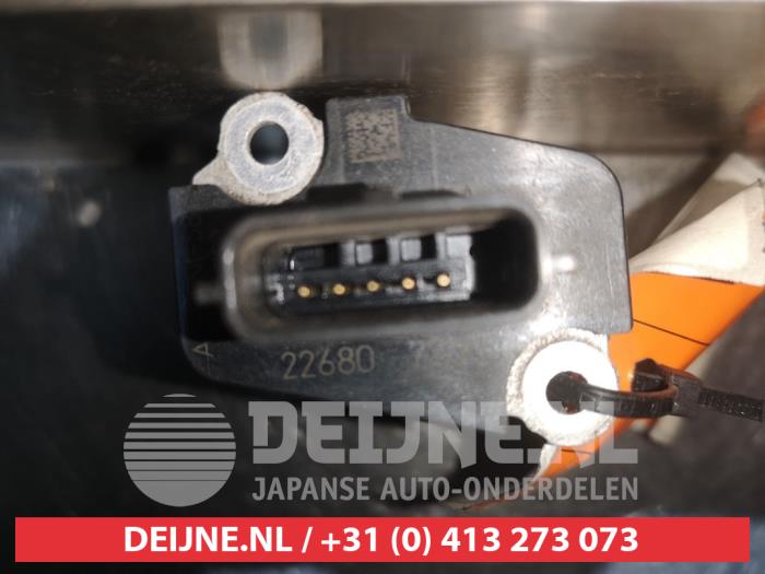 Luftmengenmesser van een Nissan Navara (D23) 2.5 dCi 16V 4x4 2006