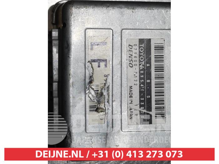 Ordinateur ABS d'un Toyota Camry (SXV/VCV20) 2.2i 16V 1997